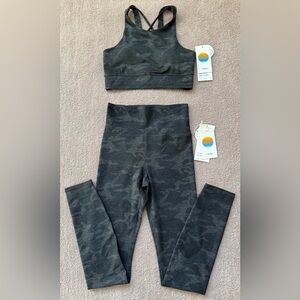 NEW - Vuori - Legging & Bra SET - BLACK CAMO - LONG